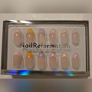 NailReformation Press-On Nails Set Pretty In Pastel